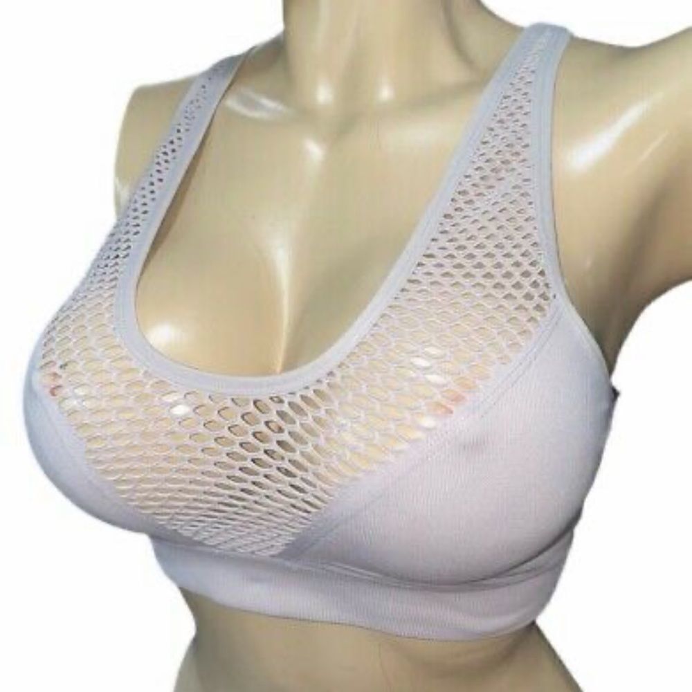 Victoria’s
Secret Seamless Comfort Sexy fishnet Front Unlined sport bra gray